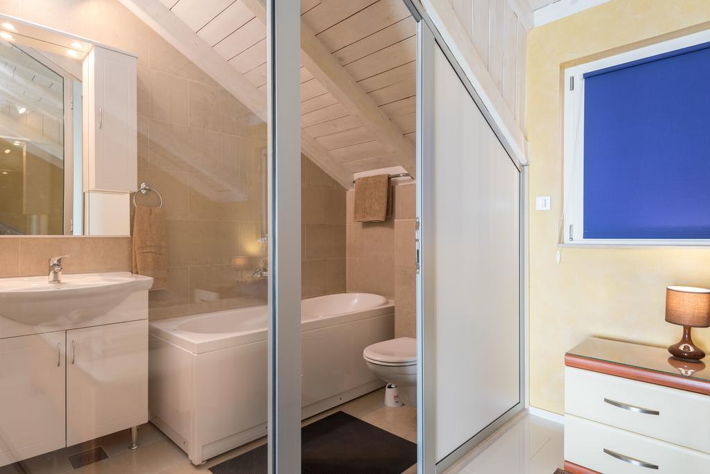 Holiday Home Luna オレビック エクステリア 写真